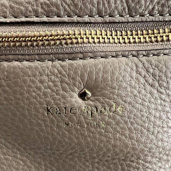 Kate Spade Small Harris Cobble Hill in Warm Putty - Picture 6 of 8